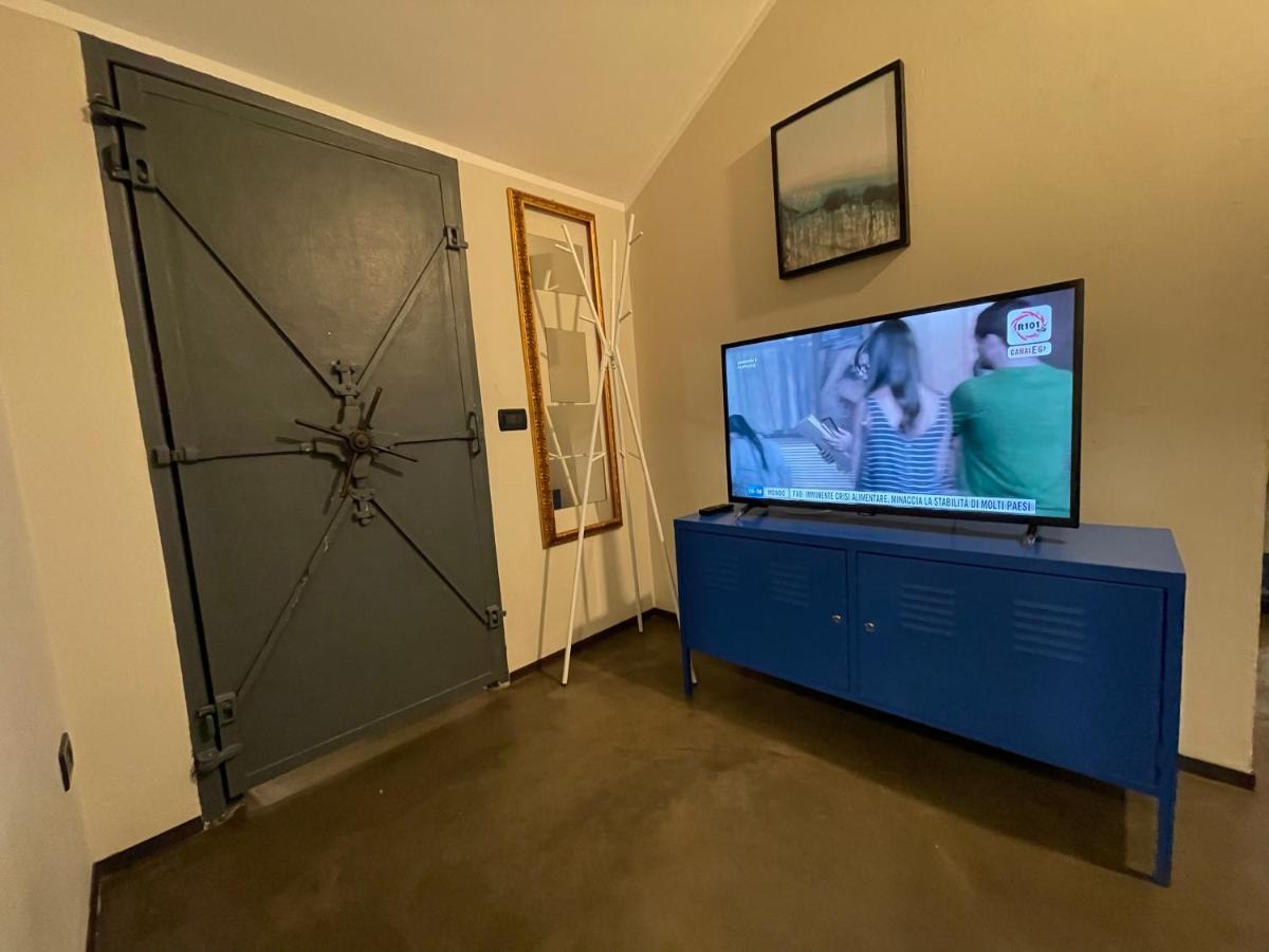 Fra Storia E Modernita Apartman Milánó Kültér fotó