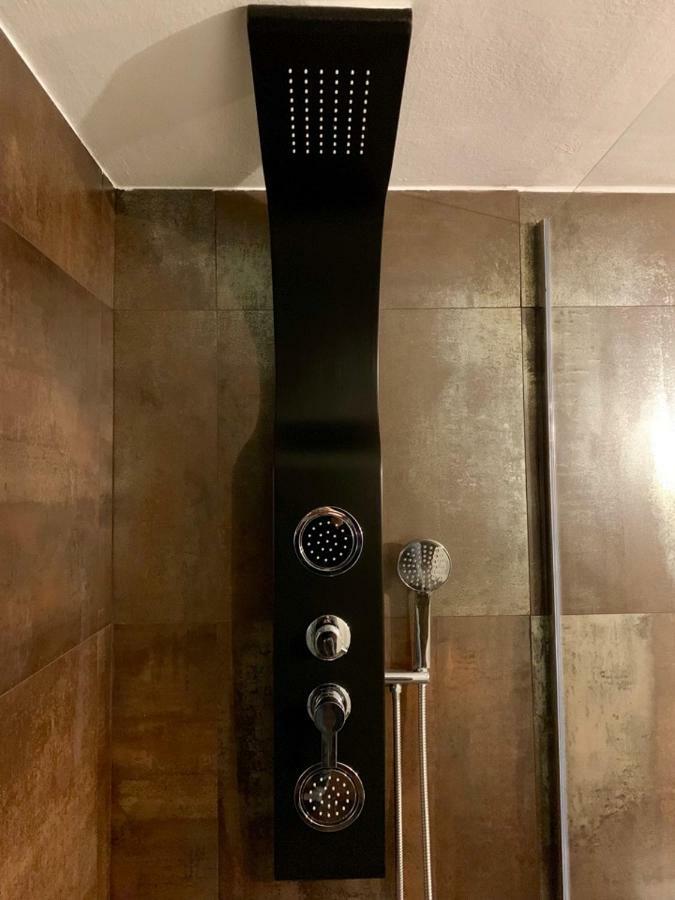 Fra Storia E Modernita Apartman Milánó Kültér fotó